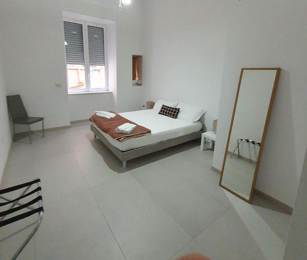 Appartamento City Center Napoli Eksteriør billede